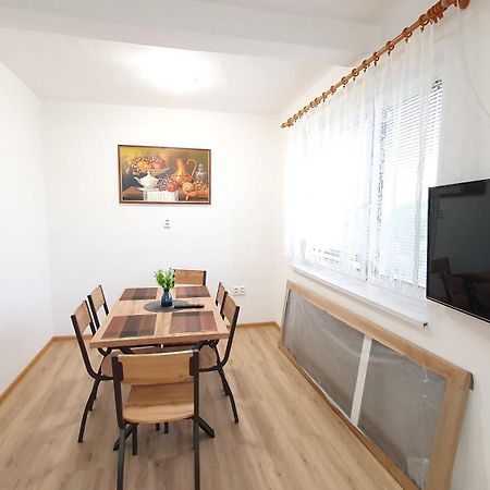 Lilly Home 36 Зноймо Экстерьер фото